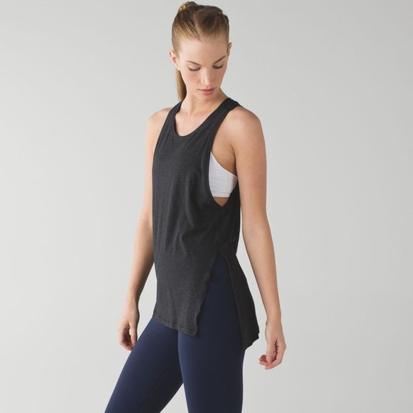 LULULEMON grey tie & go tank - Picture 2 of 8